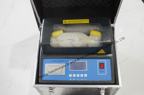 Instrumentos eléctricos de la prueba del probador de la fuerza dieléctrica del aceite del transformador, herramientas para pruebas eléctricas de la exhibición de la temperatura