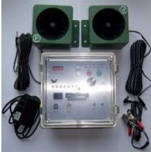 Reflector ultrasónico del pájaro de la potencia de entrada de la CA, dispositivos ultrasónicos repugnantes del pájaro para la huerta/la granja